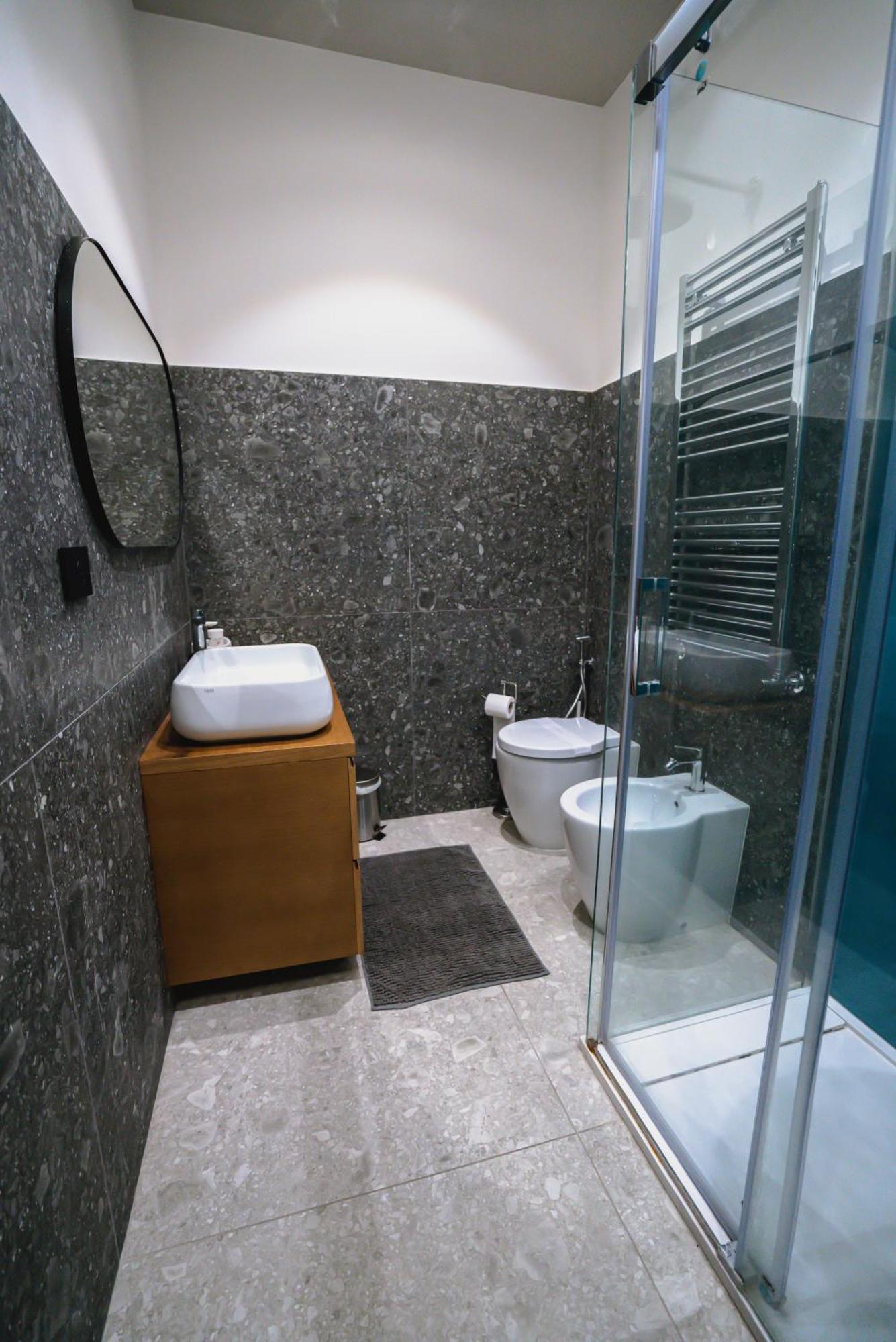 De Luca 6 Apartments Salerno Exterior photo